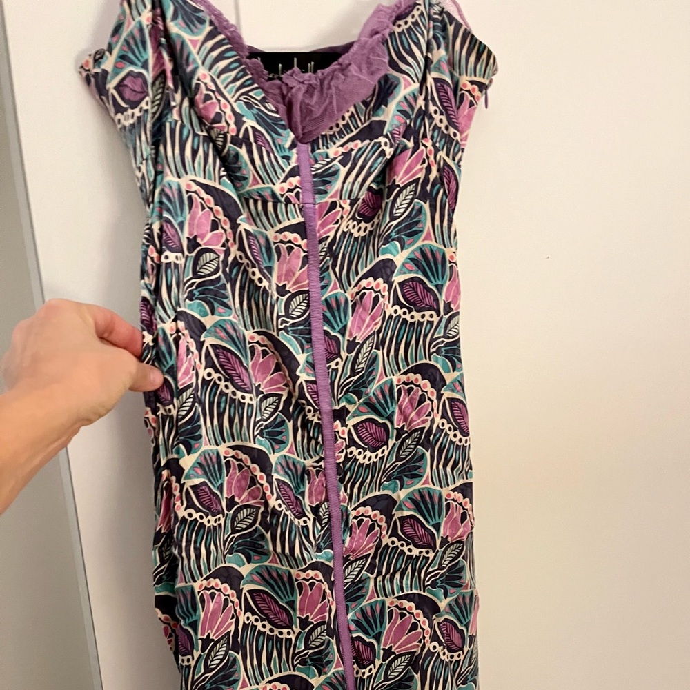 Nicole miller Silk Slip Dress. Lined - SUPER sexy / flattering .